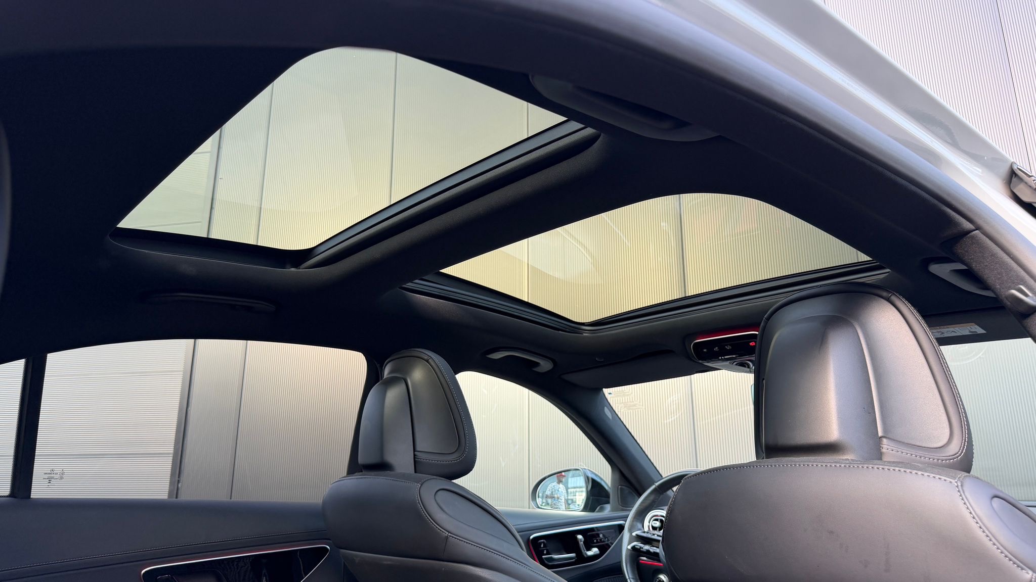 Mercedes-Benz C-Klasse — Panoramadak